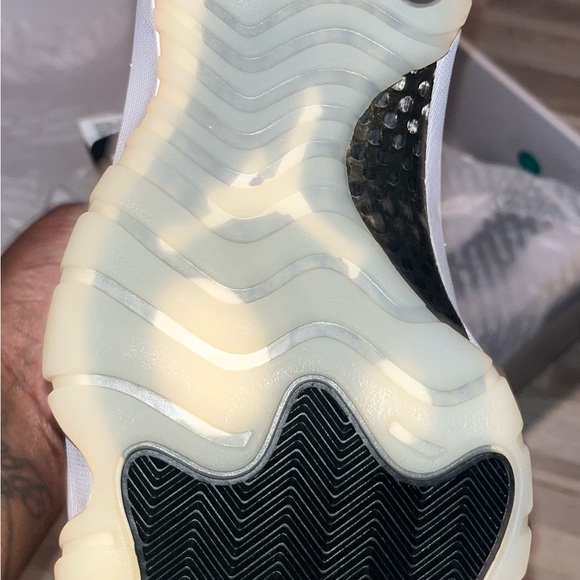 Air Jordan “Gratitude” size 12 men - Picture 6 of 7